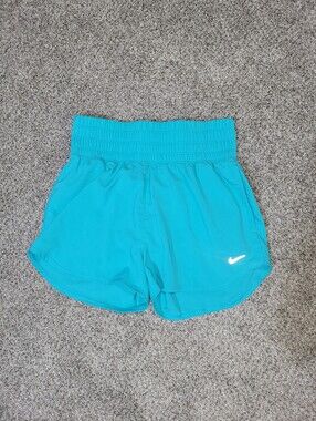 Nike Womens Large Dri-Fit Ultra High Waisted Lined Blue Shorts DX6642 Athletic